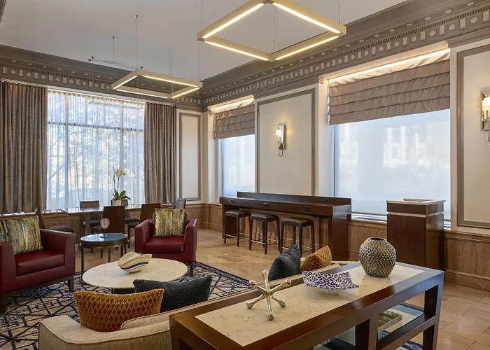 Phoenix Park Hotel