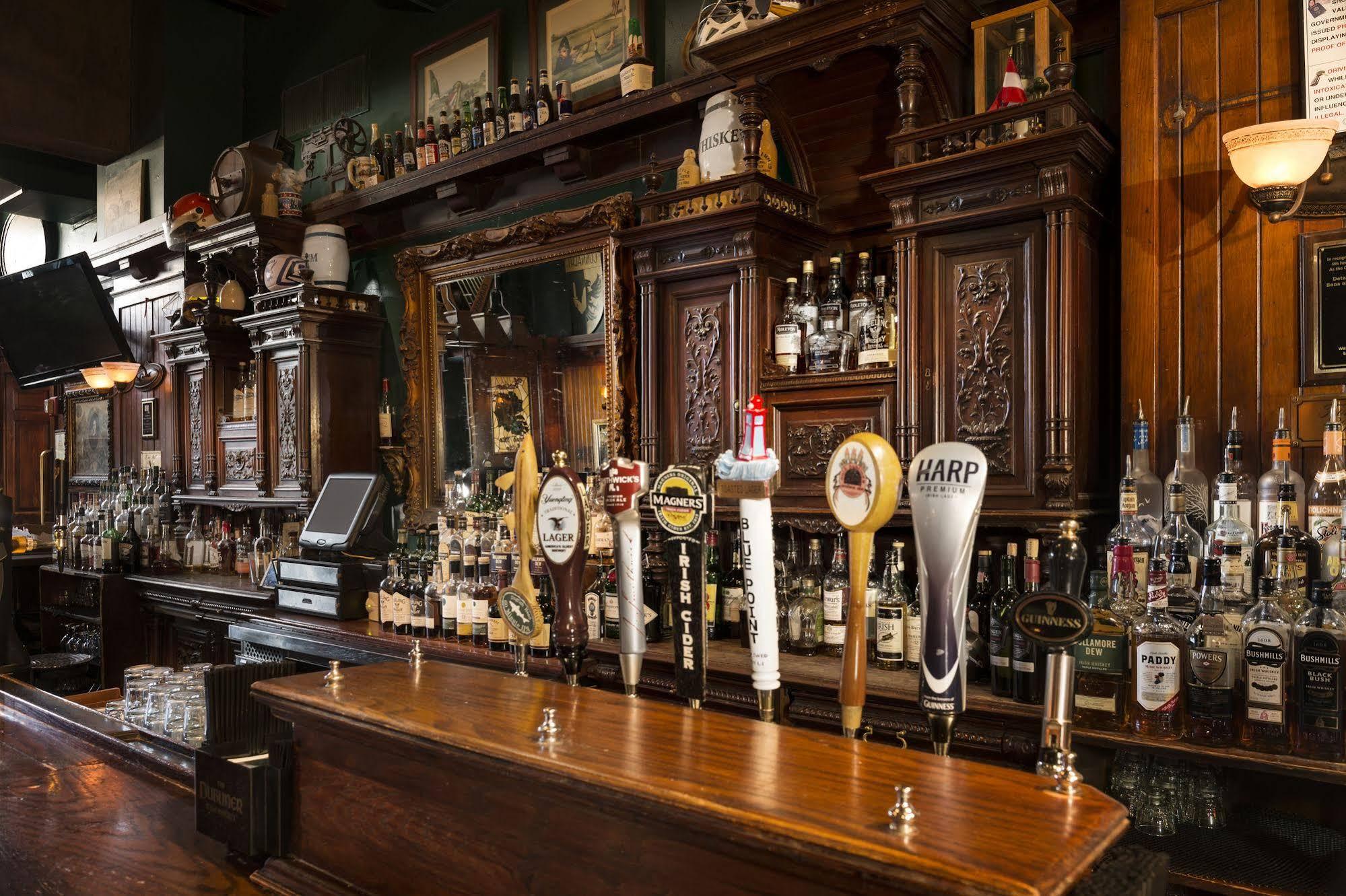 Phoenix Park Hotel 3*